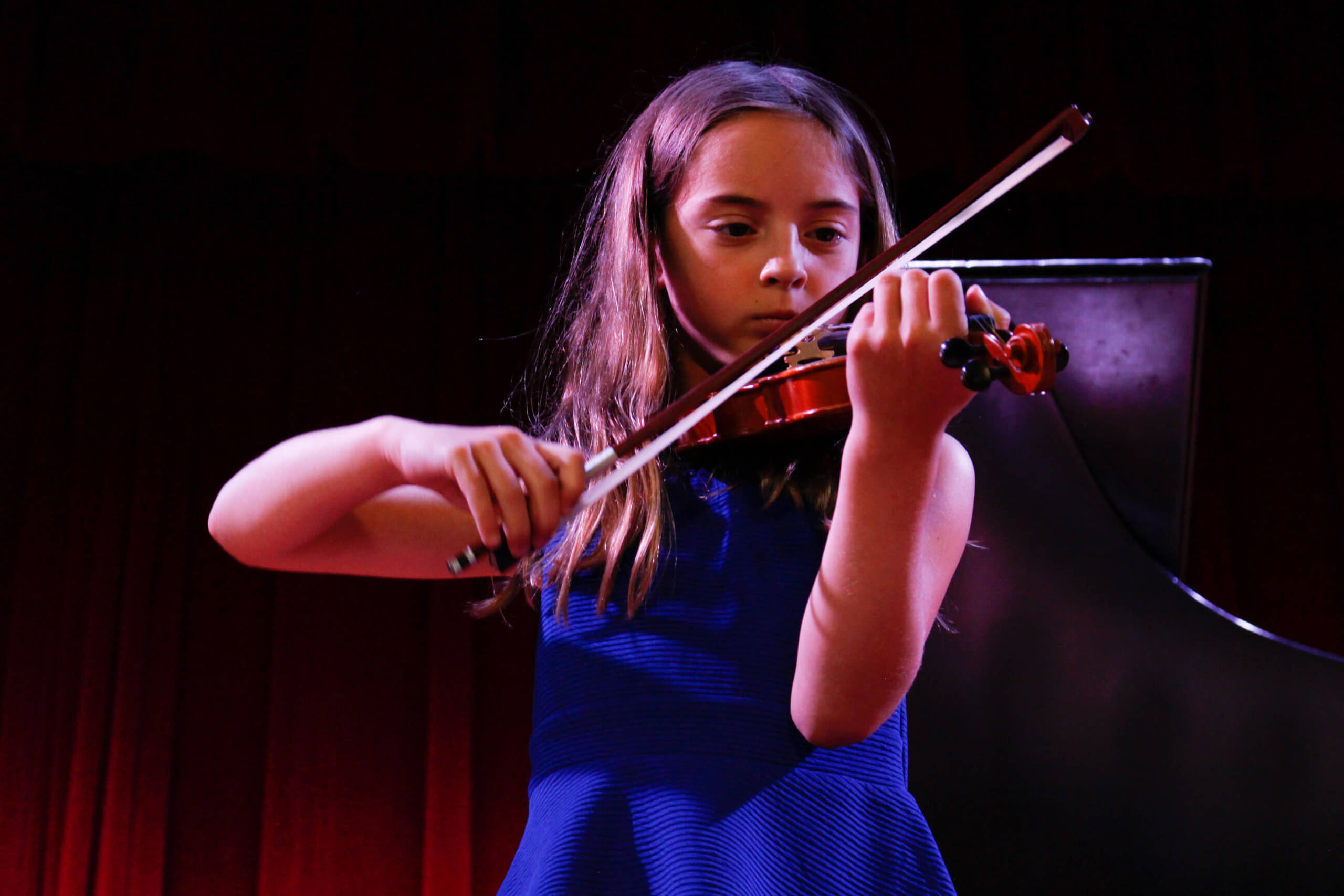 violin classes in Tampa - Myla playing at Spring recital